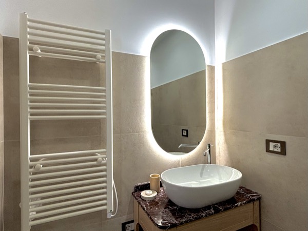 Camera 1, il bagno