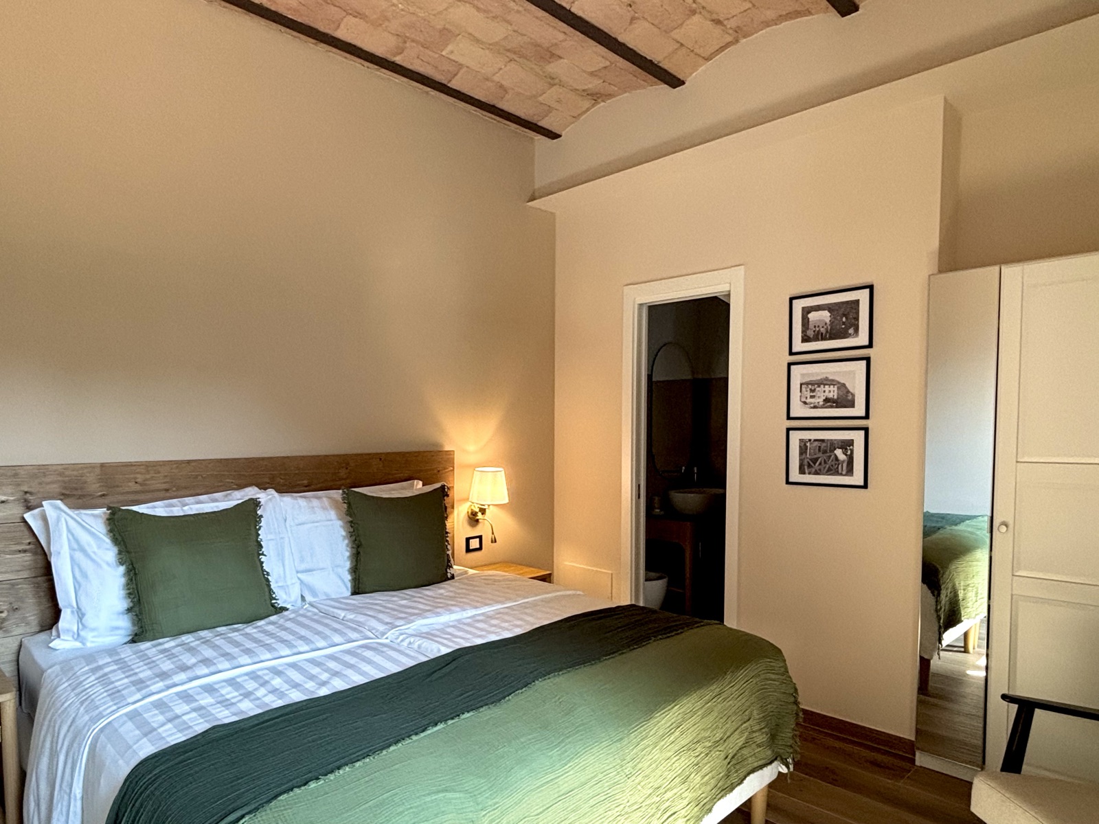 Camera 1, la camera da letto