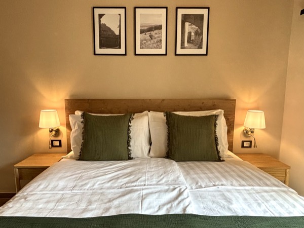 Camera 2, il letto